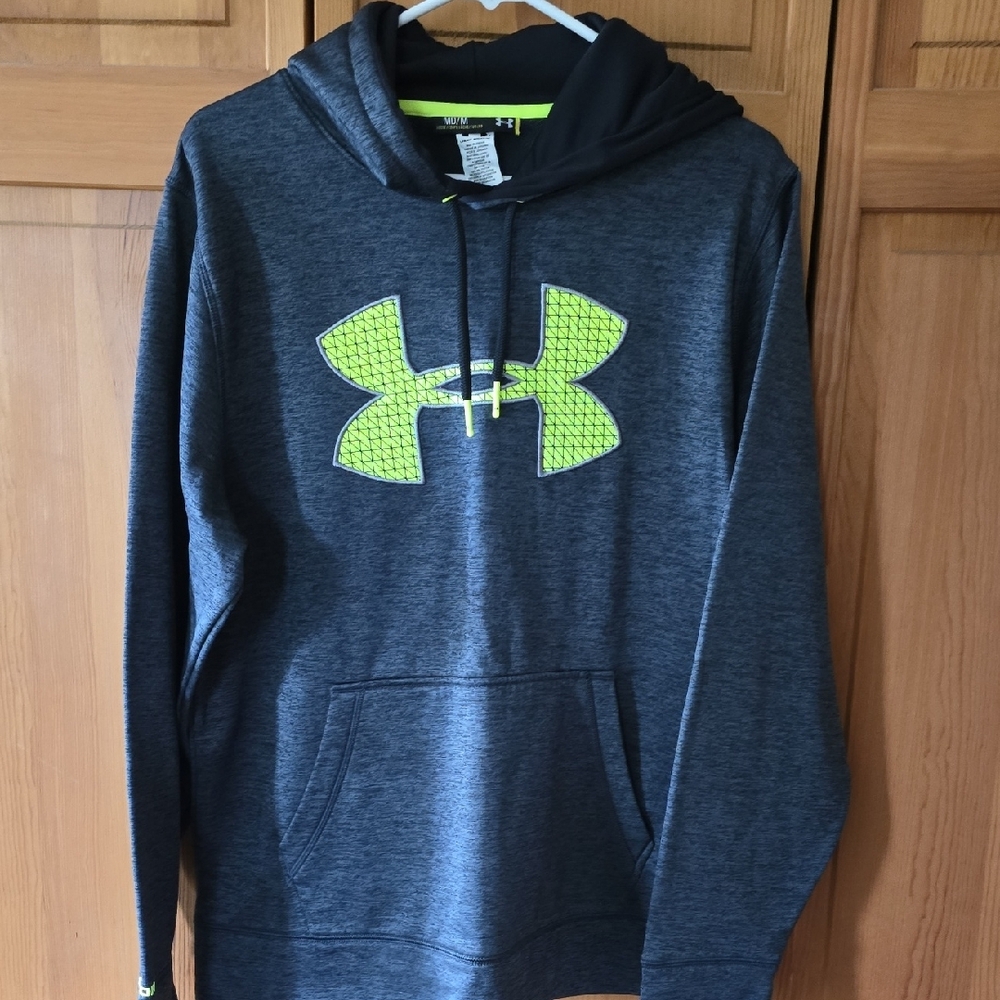 Under Armour Gray and Yellow Sweater Athletic Design